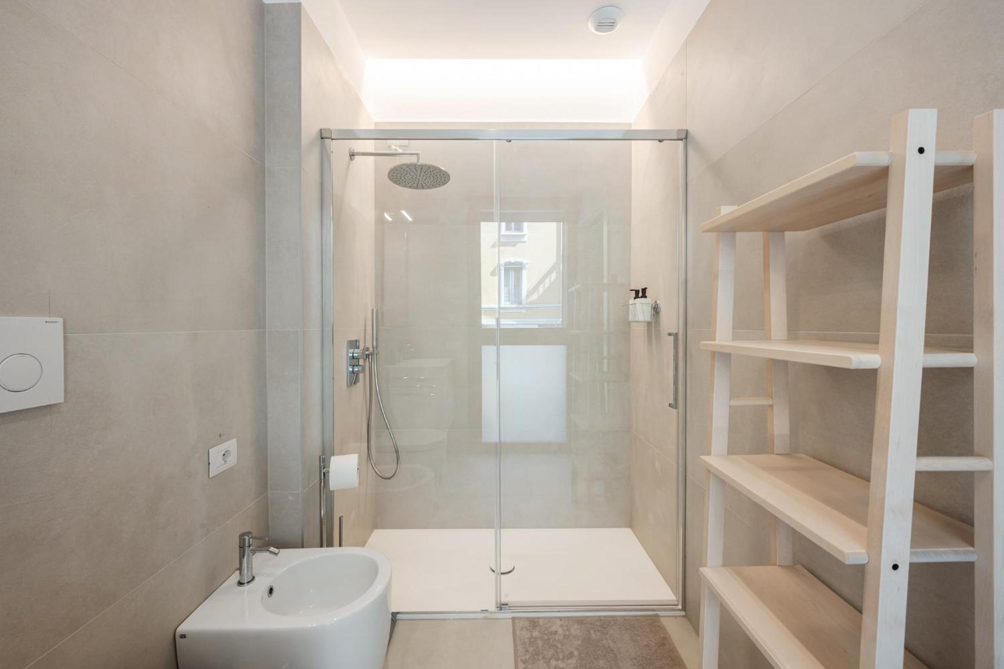 Moderno Con Terrazza & Palestra Apartamento *