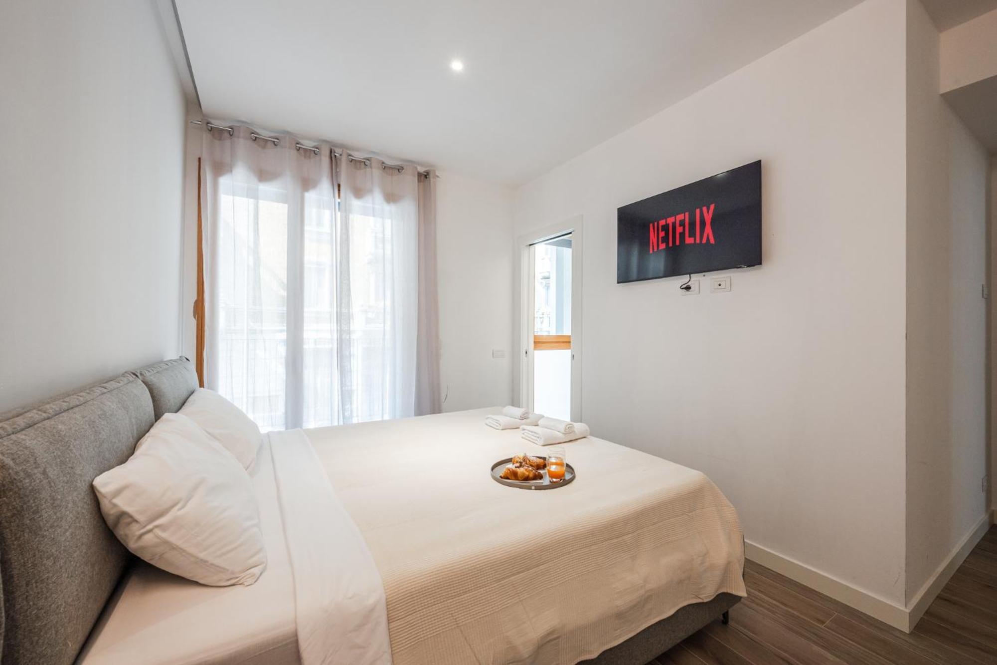 Apartment Moderno Con Terrazza & Palestra
